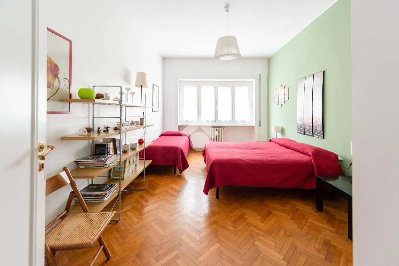 Vatican De Carolis Terrace Apartment Rome
