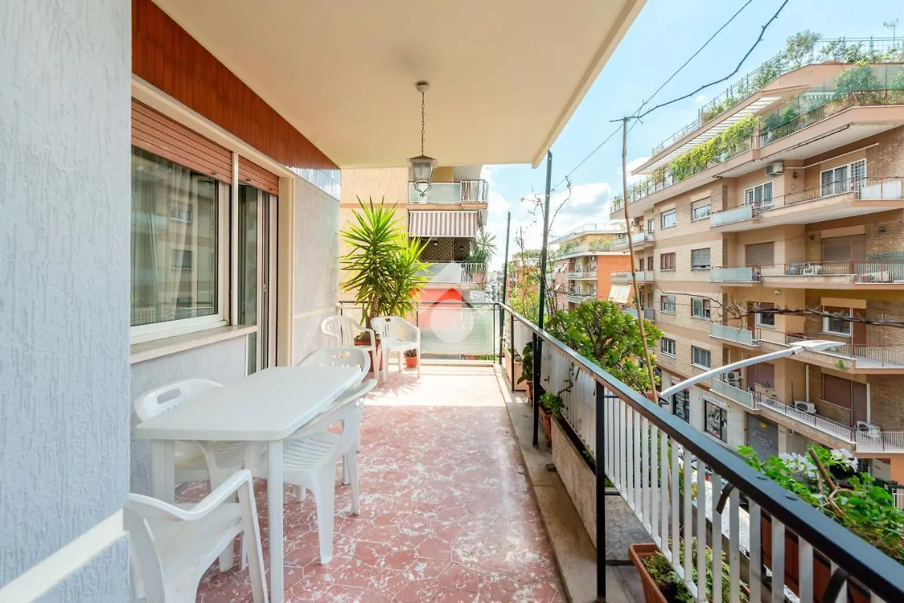 Vatican De Carolis Terrace Rome Apartment